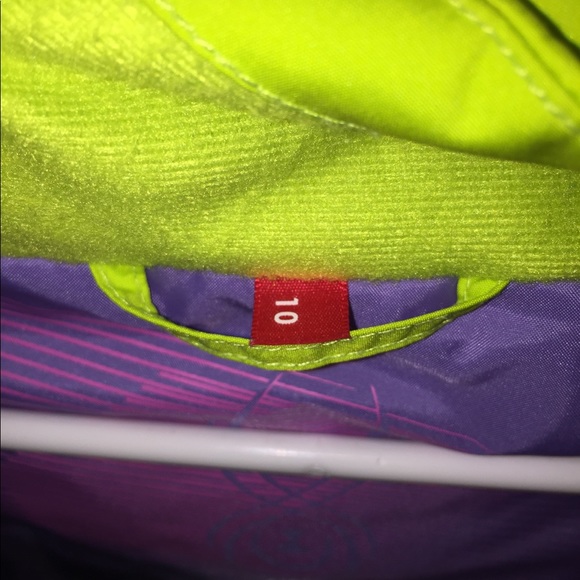 Spyder Girl’s Green Ski Jacket - Picture 4 of 4